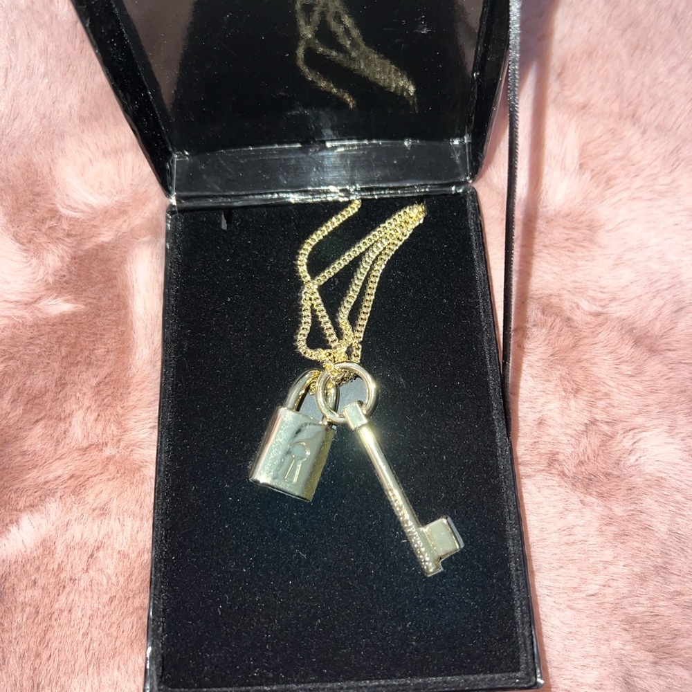 Lock nd Key chain